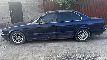 е34 530: BMW 5 series: 1995 г., Седан — 5