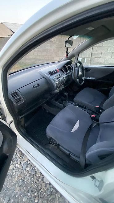 степ эреф 1: Honda Fit: 2002 г., 1.3 л, Вариатор, Бензин, Хетчбек — 6