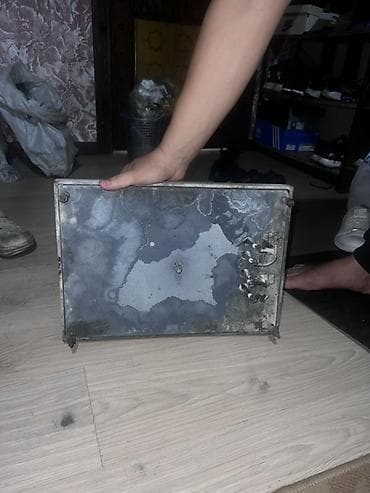 тиски: Стол, Для металлообработки — 1