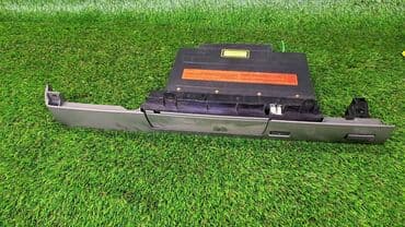 диск на х5: CD-чейнджер на 6 дисков е65, е66, е67 рестайлинг Номер 6 Состояние — 5