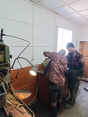 Автосервисное оборудование: Продаётся стенд для проверки и настройки топливных насосов высокого — 2