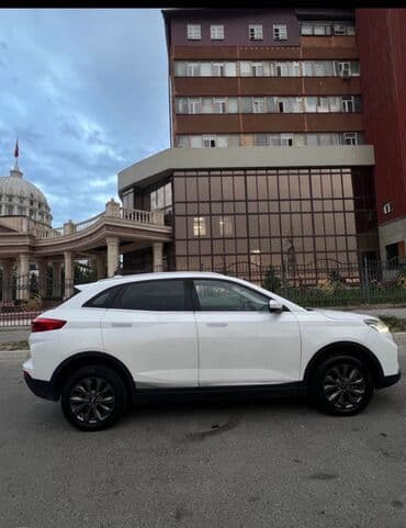 nex 3: На аренду В месяц 2 выходных Залог 25000 сом Минимальный срок 3 — 2