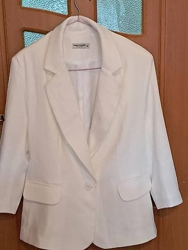 Белый женский пиджак Emily Cooper (France), размер 42. - Классический at lalafo.kg Белый женский пиджак Emily Cooper (France), размер 42. - Классический