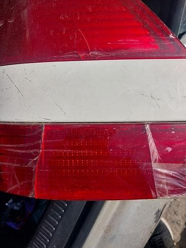 фары крузак: Задний правый фонарь Toyota Mark II 110 Корпус треснул, отдам за 1500 — 2