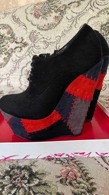 spain: EMMA the spain collection оригинал, размер 35 покупала за 7000с — 4