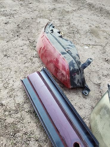 оптом светы: Задняя правая фара и центральная Марк 2 — 4