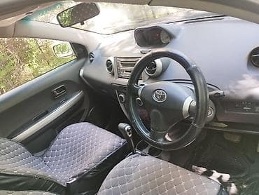Унаа: Toyota Ist: 2003 г., 1.3 л, Автомат, Бензин, Хетчбек — 7