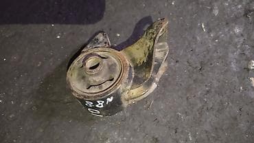 Подушка коробки передач Mitsubishi