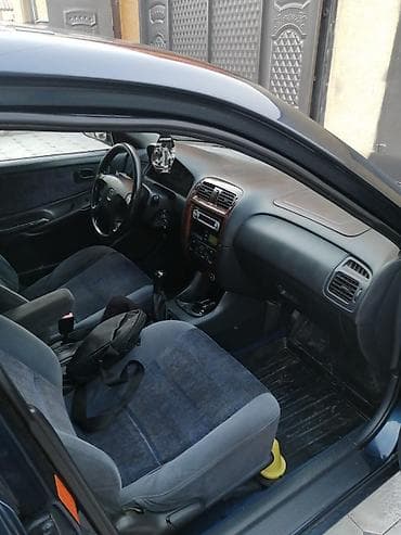 мазда крнос: Mazda 626: 1998 г., 1.8 л, Механика, Бензин, Хэтчбэк — 4