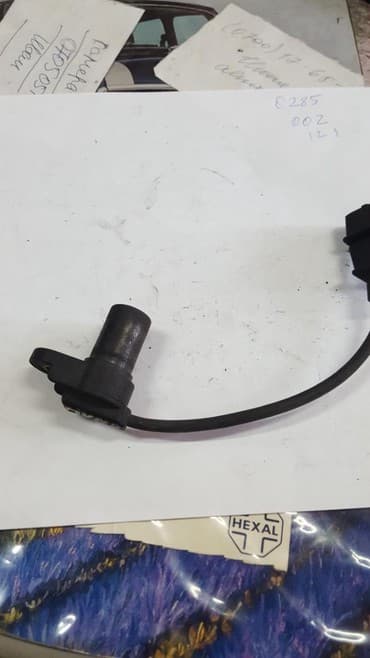 getz: Hyundai Getz двигатель 1.1 5 датчик коленвала — 1