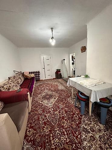 2 room flat: 2 комнаты, 39 м², Хрущевка — 3