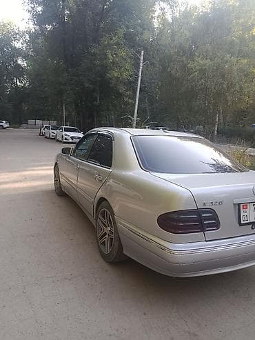 sprinter 4 4: Mercedes-Benz E-Class: 2002 г., 3.2 л, Автомат, Бензин, Седан — 5