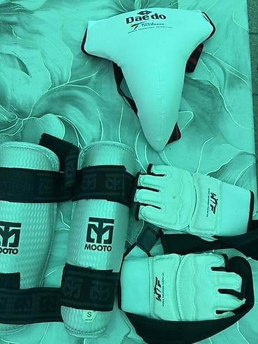 Спорт и хобби: Комплект экипировки для тхэквондо MOOTO (Korea) Состав: - Накладки на — 7