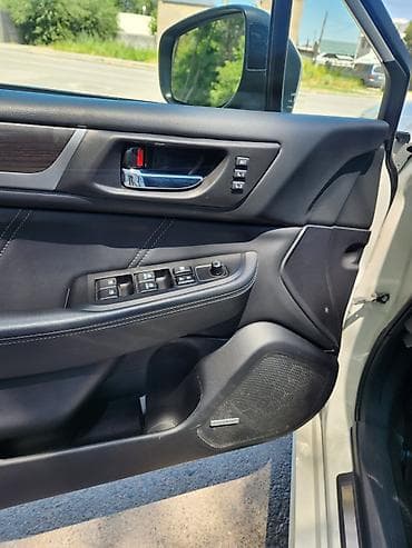 низкопрофиль: Subaru Legacy: 2018 г., 2.5 л, Вариатор, Бензин, Седан — 8