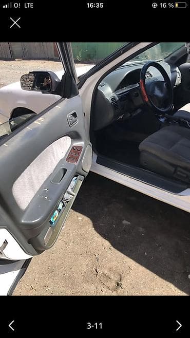 camry 80: Nissan Maxima: 1997 г., 3 л, Автомат, Бензин, Седан — 3