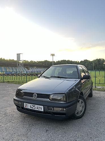 Транспорт: Volkswagen Golf: 1993 г., 1.6 л, Механика, Бензин, Хэтчбэк — 2