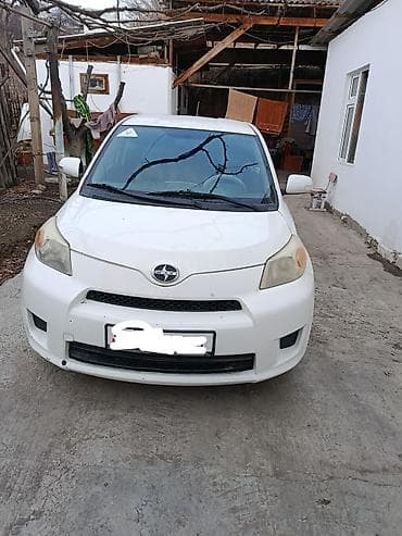 lexus sc: Scion xD: 2010 г., 1.8 л, Автомат, Бензин, Хэтчбэк — 3