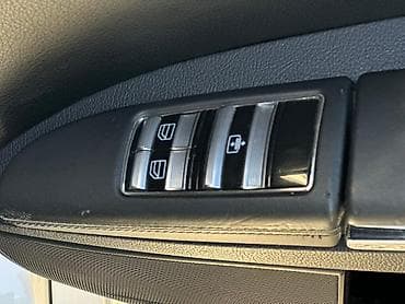 mersedes s 500: Mercedes-Benz S-Class: 2006 г., 5.5 л, Автомат, Бензин, Седан — 7