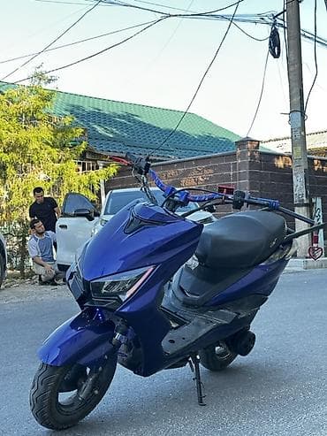 Самокаты: Тип скутера M8, 175 куб. см, Бензин, Б/у — 2