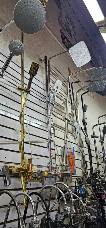 распылитель для полива: Душевые системы и стойки с верхним «тропическим» душем Описание: - — 2