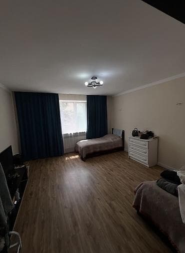 село студенческое: Продаётся просторный дом — 133 м² на участке 5,5 соток Крепкий и — 5