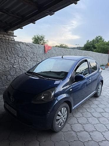 Toyota Aygo: 2009 г., Механика, Бензин, Хэтчбэк