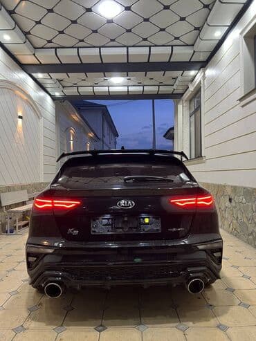 кузов автомобиля: Kia K3: 2019 г., 1.6 л, Автомат, Бензин, Хэтчбэк — 5