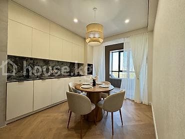 3 комнаты, 97 м², Элитка, 8 этаж, Евроремонт