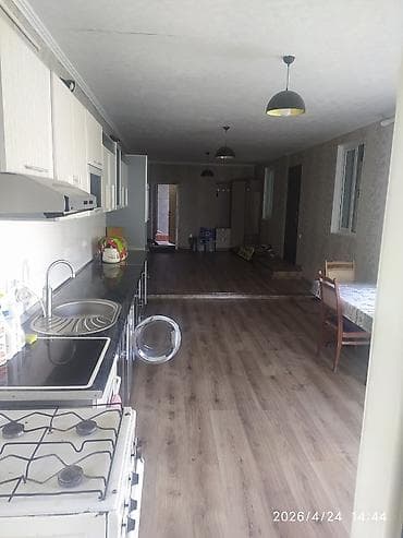 дом в кашка суу: Изолированными комнатами и большой кухней. - Планировка: несколько — 9