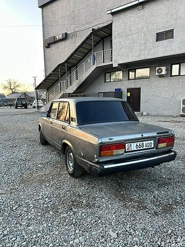 ВАЗ (ЛАДА): ВАЗ (ЛАДА) 2107: 2010 г., Механика, Бензин, Седан — 4