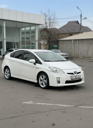 авто сирена: Toyota Prius: 2011 г., 1.8 л, Автомат, Гибрид, Хэтчбэк — 1