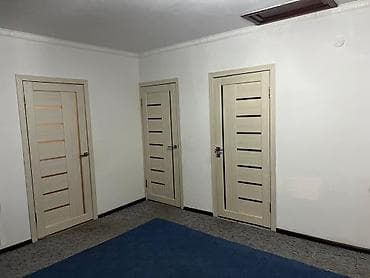 старый дом: 200 м², 4 комнаты, Без животных — 8