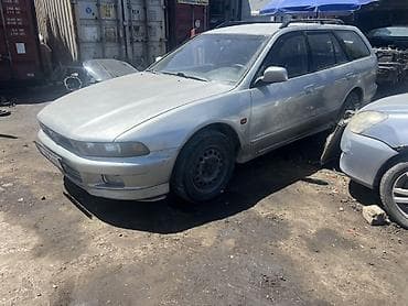 m111 2 2: Mitsubishi Galant: 1998 г., 2.5 л, Автомат, Бензин, Универсал — 4
