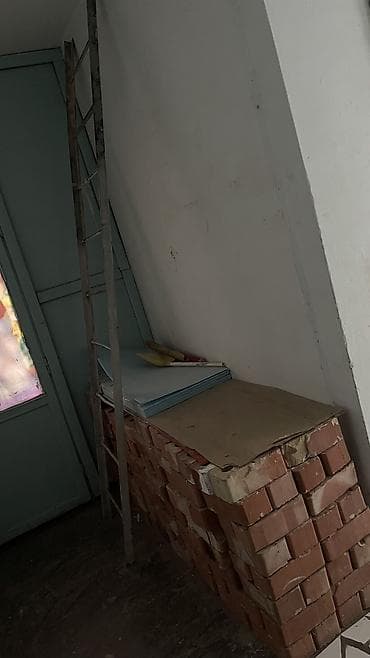все даром: Отдам даром кирпичи новые и лестницу железную 2,7 метра. Самовывоз 7 — 1