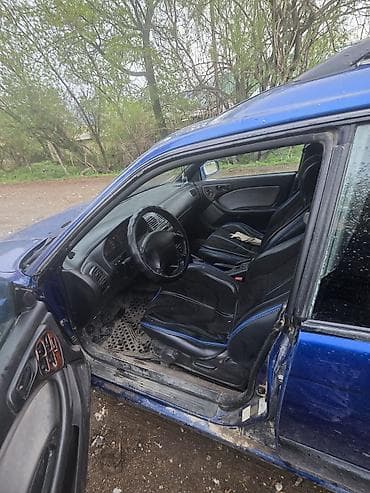 аренда subaru outback 2021: Subaru : 1998 г., 2 л, Автомат, Бензин, Универсал — 3