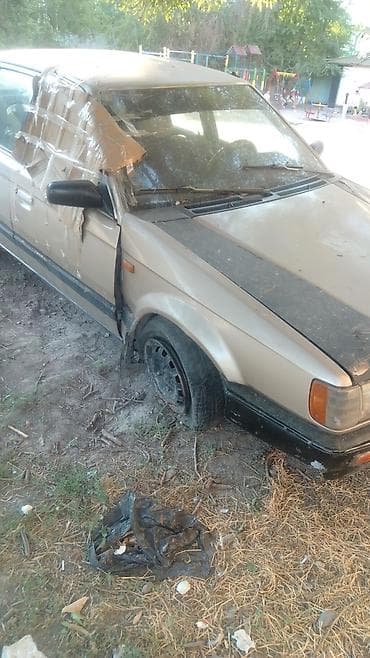 мазда жук: Mazda 323: 1985 г., 1.5 л, Механика, Бензин, Седан — 8