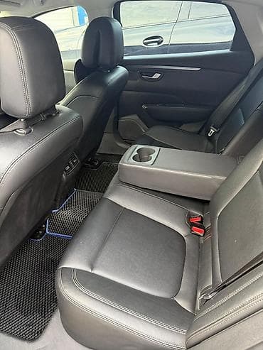jac m3: Renault SM6: 2019 г., 2 л, Газ, Седан — 6