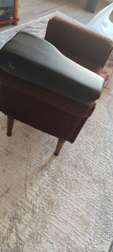 держатель для телефона на скутер: Подлокотник Lexus, цвет - Черный, Самовывоз — 3