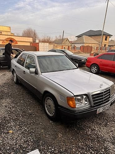 lexus 570 2016: Mercedes-Benz W124: 1994 г., 2 л, Ручные, Дизель, Седан — 5