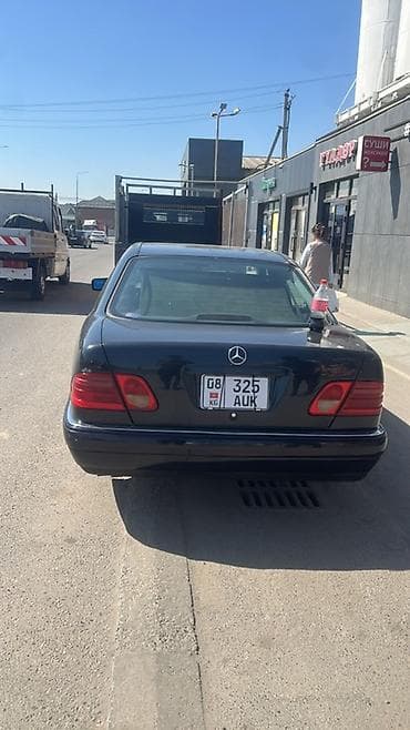 fr v: Mercedes-Benz E-Class: 1999 г., 3.2 л, Автомат, Бензин, Седан — 3