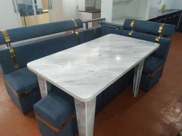 стол со стульями для гостиной: Кухонный стол и стул, Новый, Платная доставка — 1