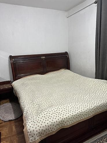 third edition solution: Спальный гарнитур в классическом стиле, массив тёмного дерева — 2