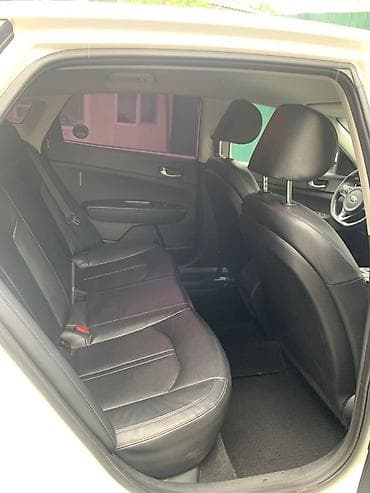 салон на gx470: Kia K5: 2016 г., 2 л, Автомат, Газ, Седан — 10