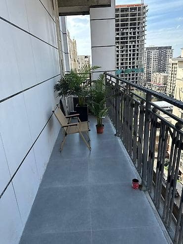 3 комнаты, 81 м², Золотой квадрат Элитка, 12 этаж, Дизайнерский ремонт — 3