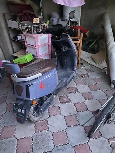 Скутеры: Электроскутер с цифровой приборной панелью - Полностью электрический — 3