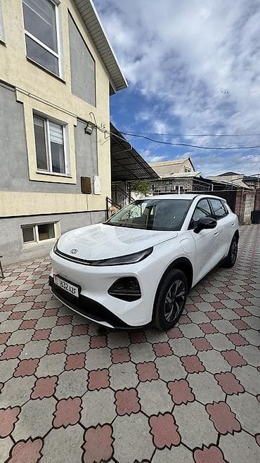 Changan Qiyuan Q05: 2026 г., Электромобиль, Кроссовер