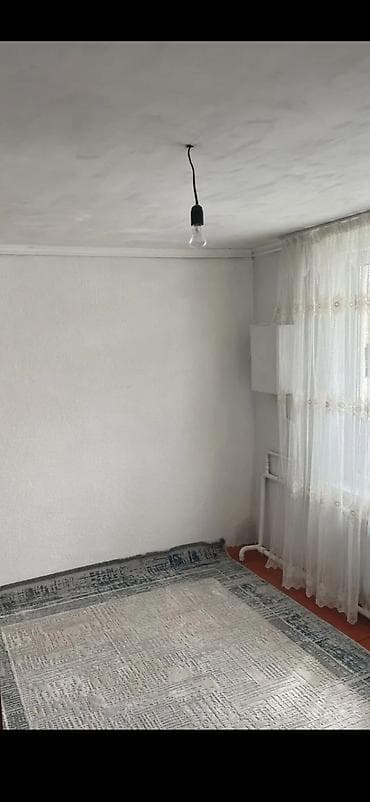 сниму дом в токмаке: 60 м², 3 комнаты, Без подселения — 3
