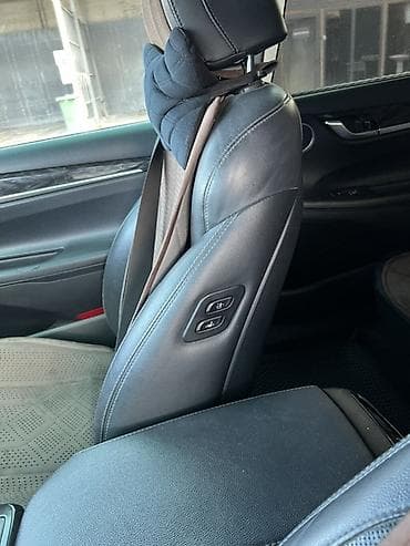 170: Hyundai Grandeur: 2017 г., 3 л, Автомат, Газ, Седан — 5