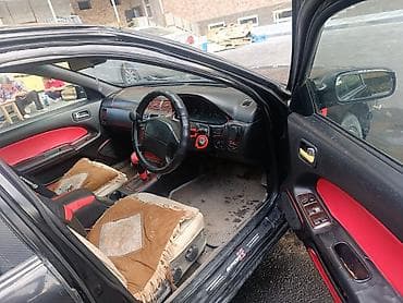 Транспорт: Nissan Cefiro: 1995 г., 2 л, Автомат, Бензин, Седан — 3
