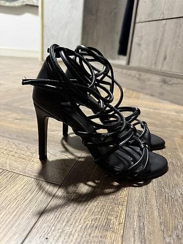 женские итальянские босоножки: Женские босоножки на каблуке-шпильке Размер: 37 - Цвет: черный - — 2